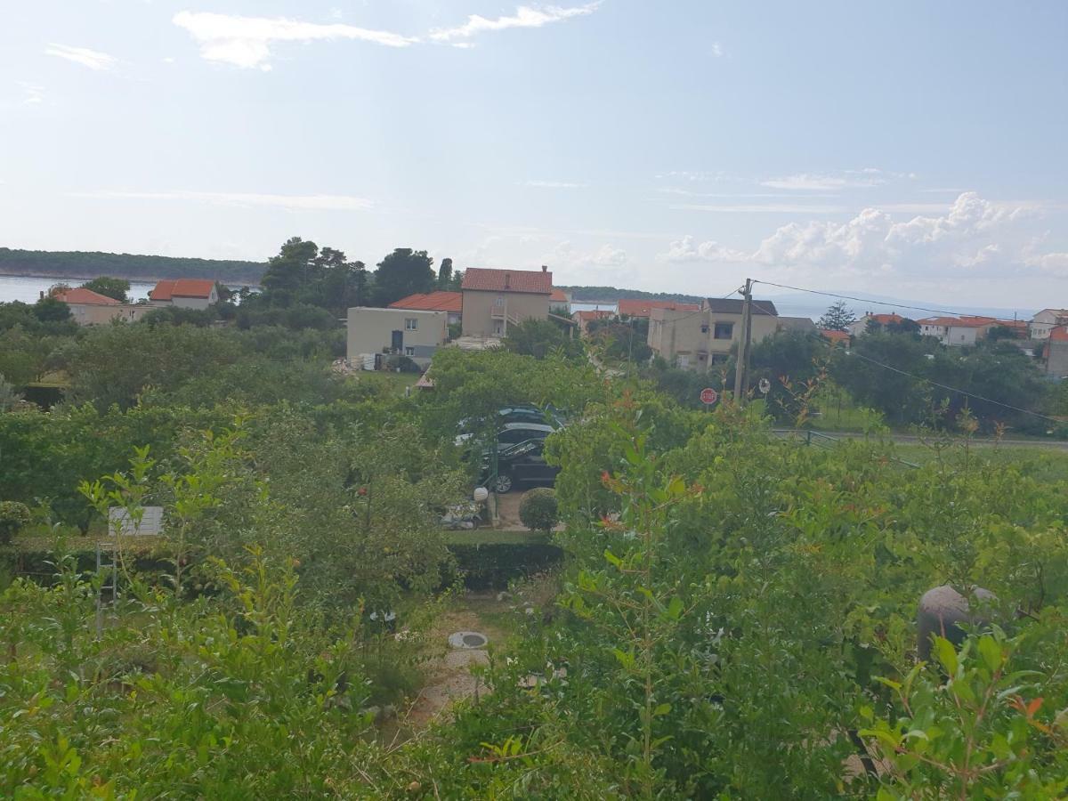 Apartments Slavica Rab Town Exteriör bild