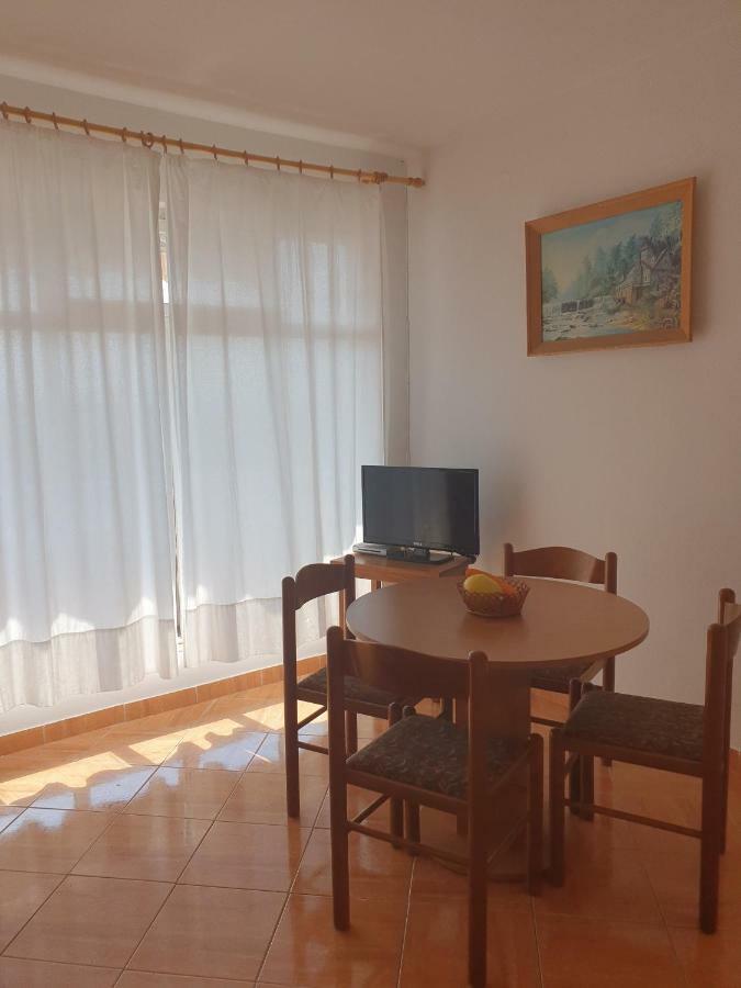 Apartments Slavica Rab Town Exteriör bild